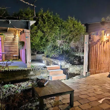 Bed & Breakfast Bnbheerhugowaard 3*